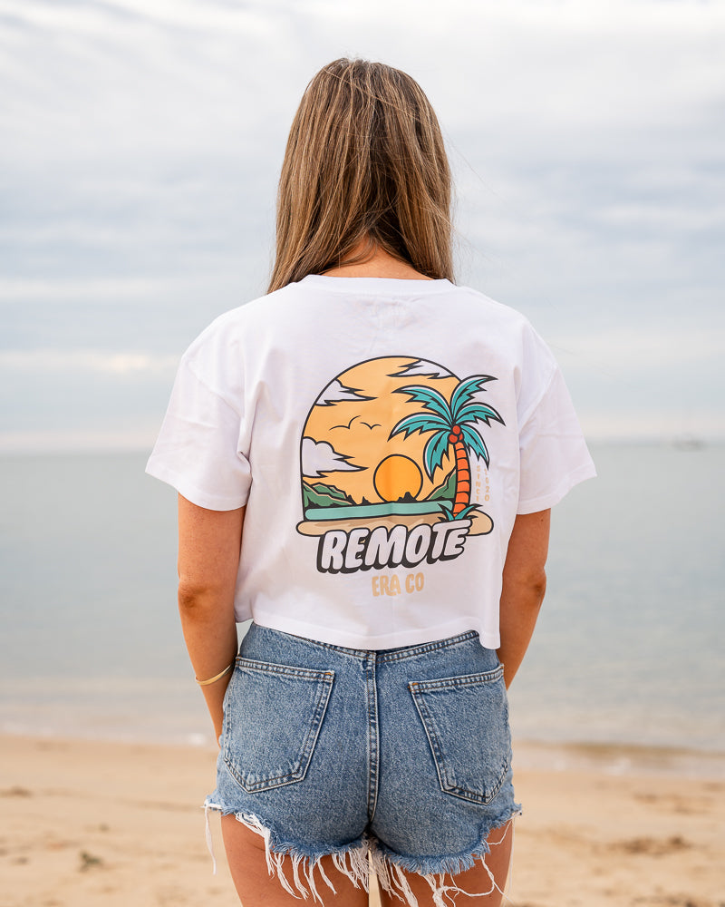 LADIES WHITE CROP